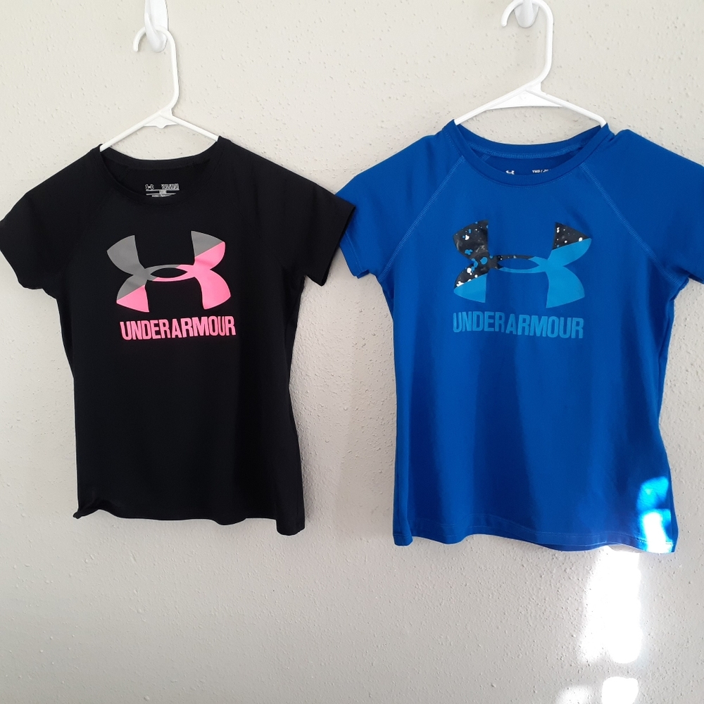 Under Armour lot of 2 shirts bundle - Picture 2 of 13